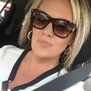 Meet your Posher, Beth